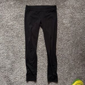 Large black Aeropostle leggings